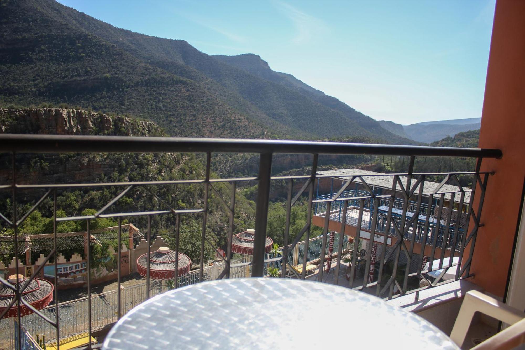 Les Montagnes Du Paradis Your Hidden Retreat In Paradise Valley Maison d'hôtes